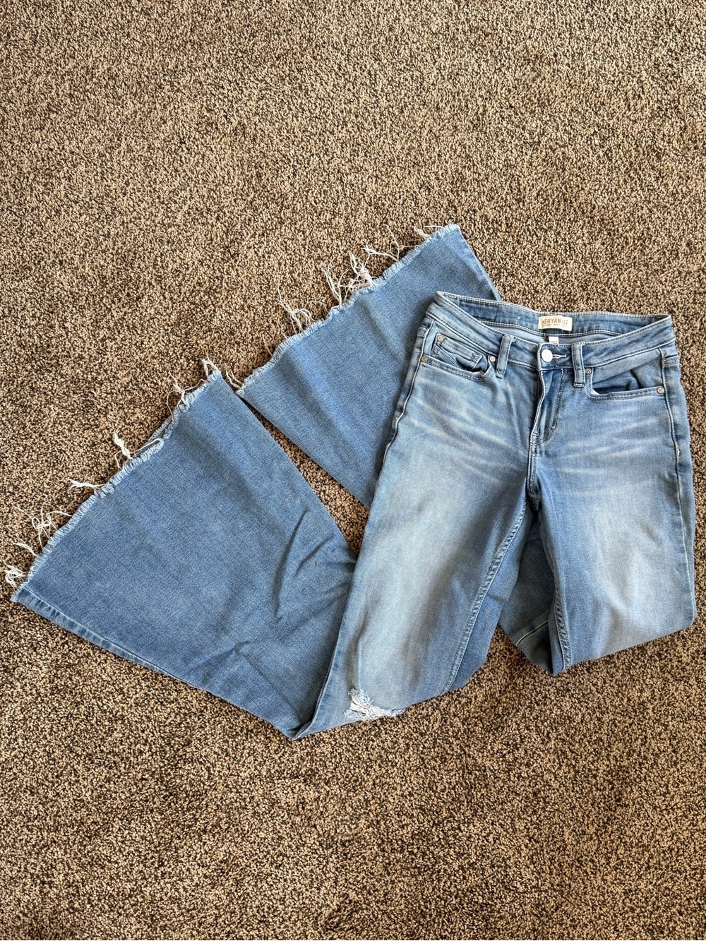 Shyanne Flare Jeans